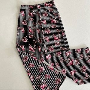 Rue21 Rose Pants Size Medium wide leg hippie dress pants casual